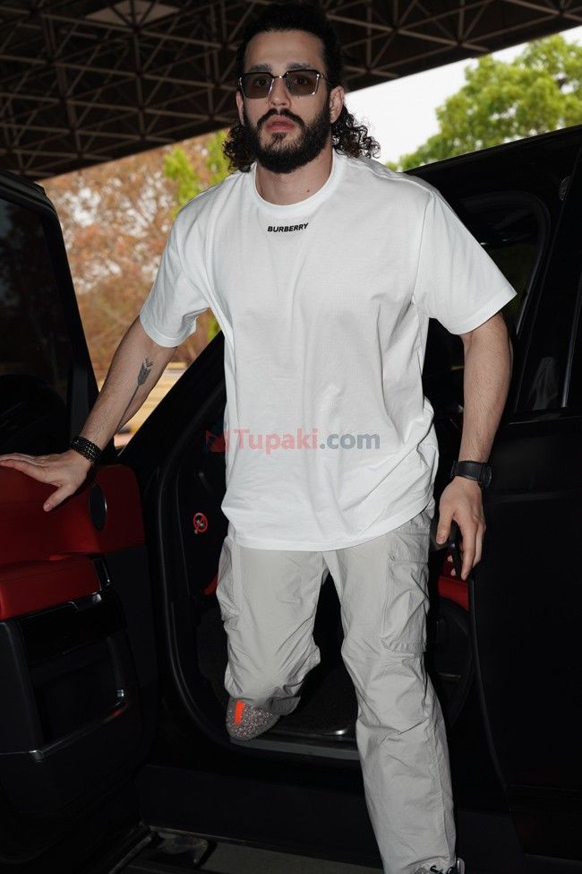 Akhil akkineni off for his next scheduled papped at Hyderabad airport